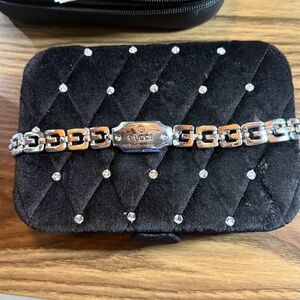 Silver Gucci Bracelet 8 Inches Closed, Locking Claps